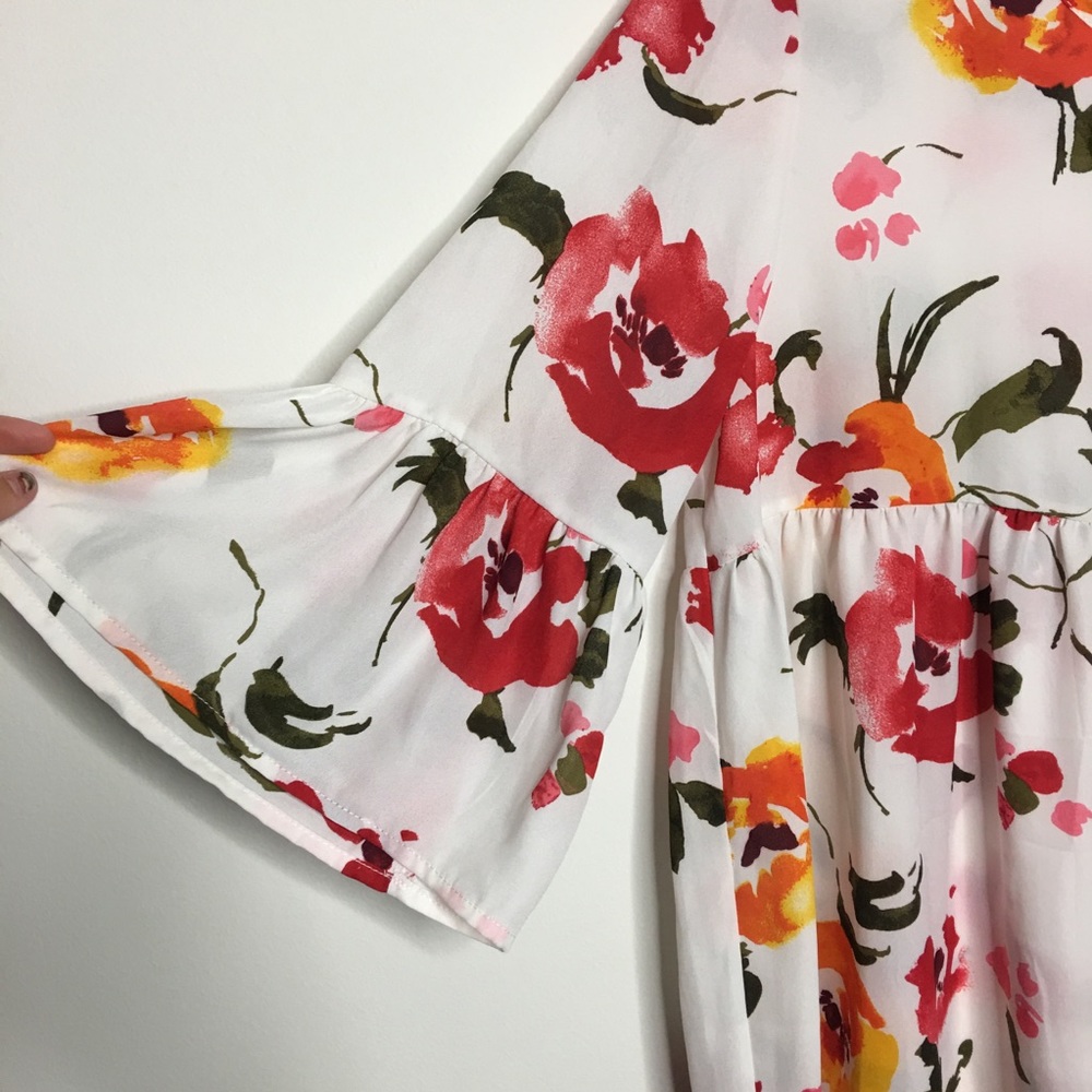 Floral Blouse - Picture 5 of 7